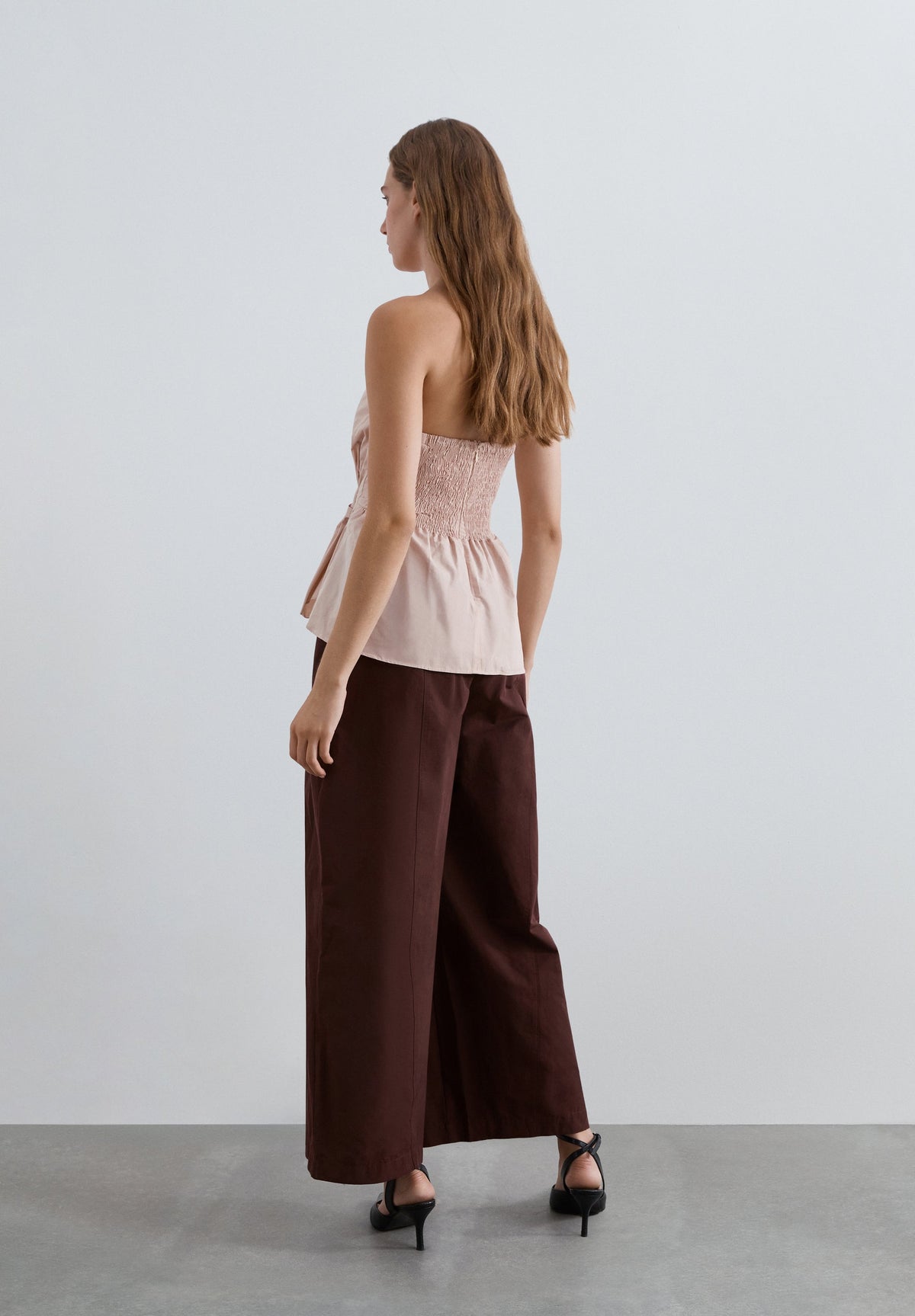 HIGH WAIST WIDE-LEG TROUSERS