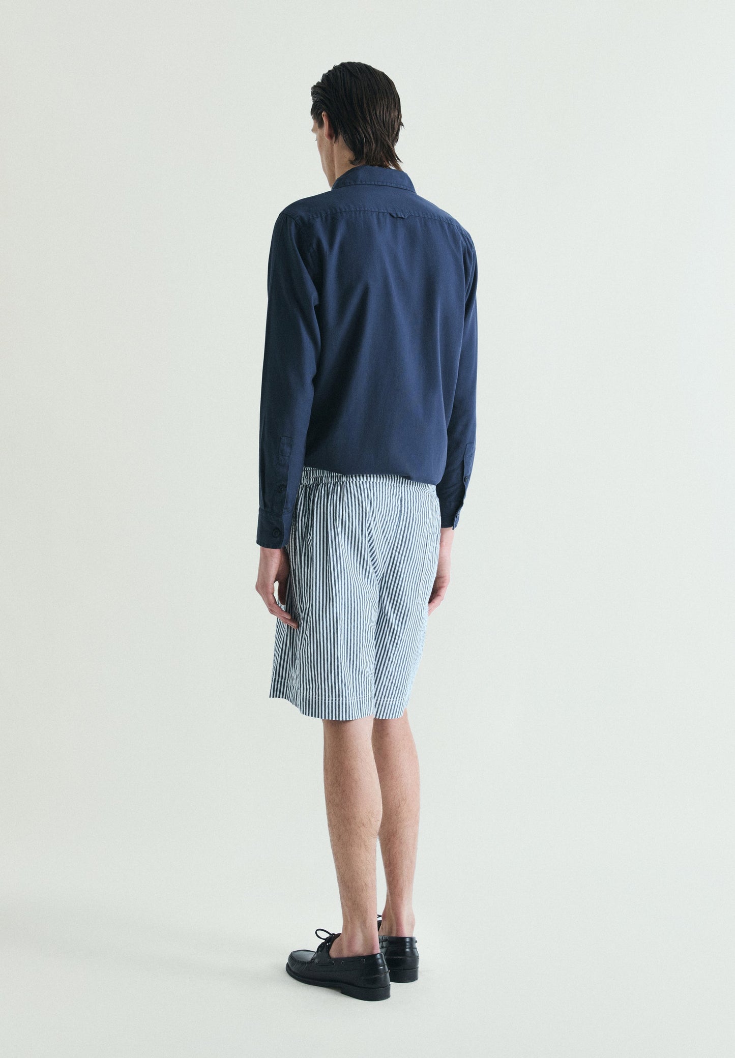 CONTRAST STRIPED BERMUDA SHORTS