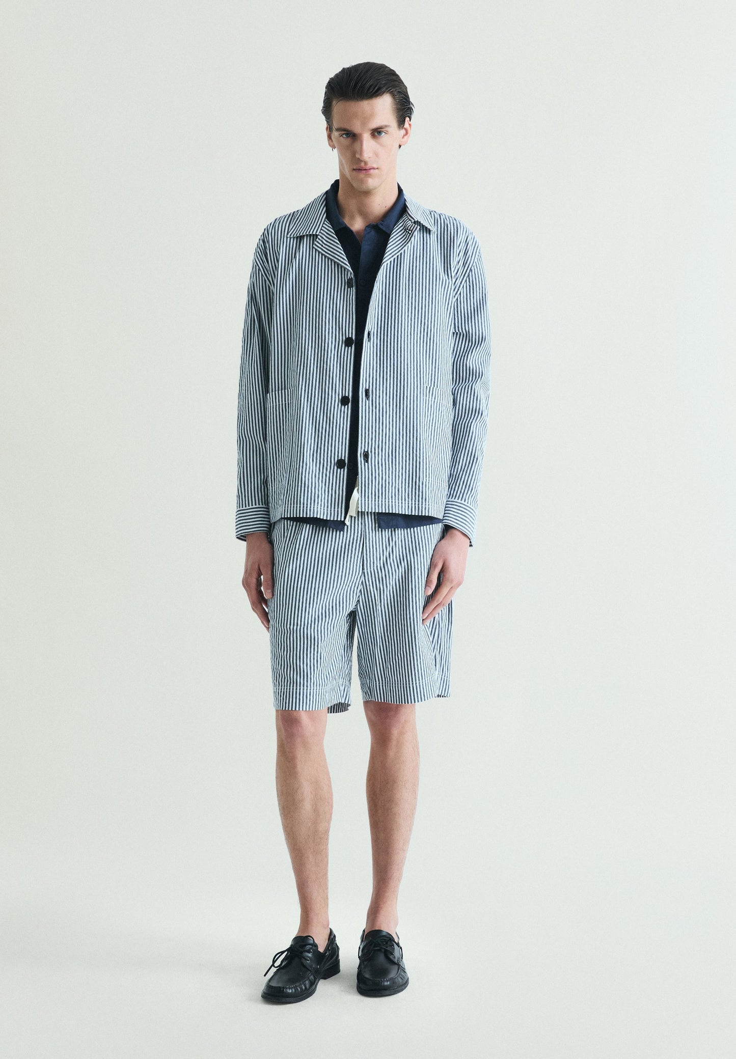 TEXTURED STRIPED OVERSHIRT