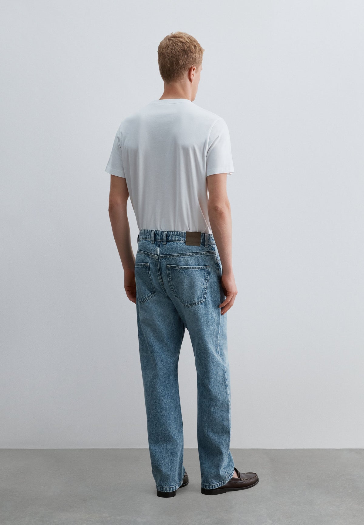 REGULAR FIT JEANS