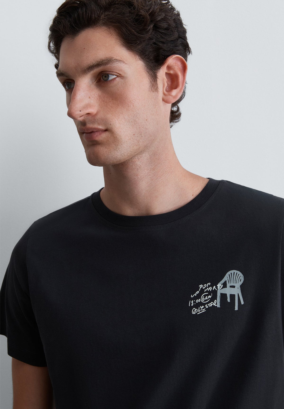 SCSEASON CHAIR TEE
