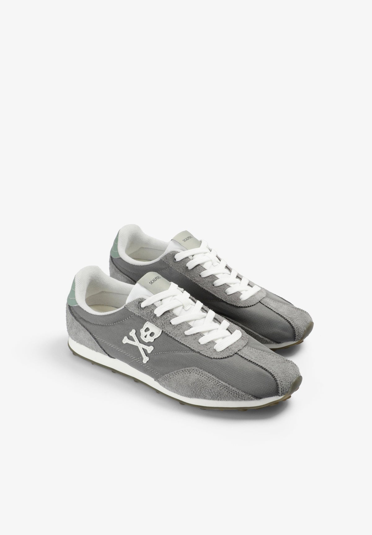 RETRO SKULL SNEAKERS