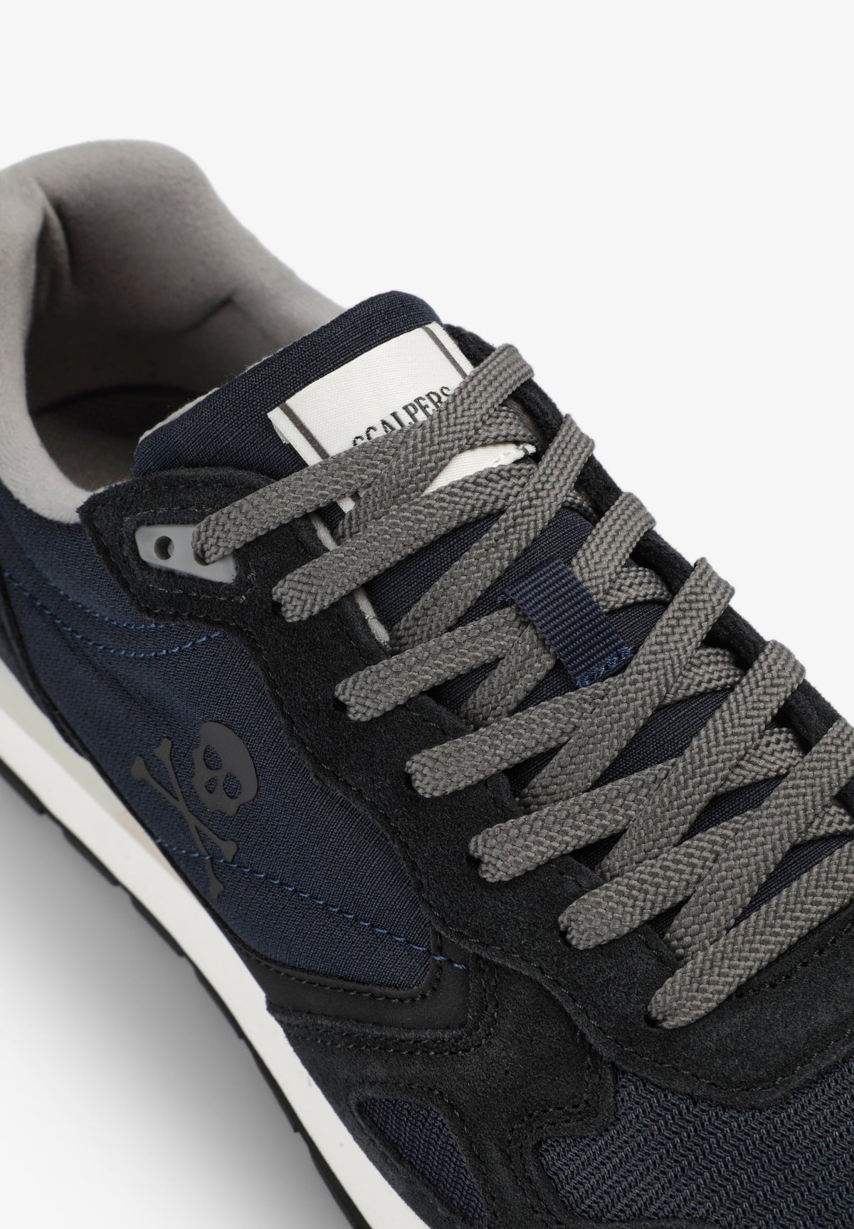 COMBINED SKULL SNEAKERS