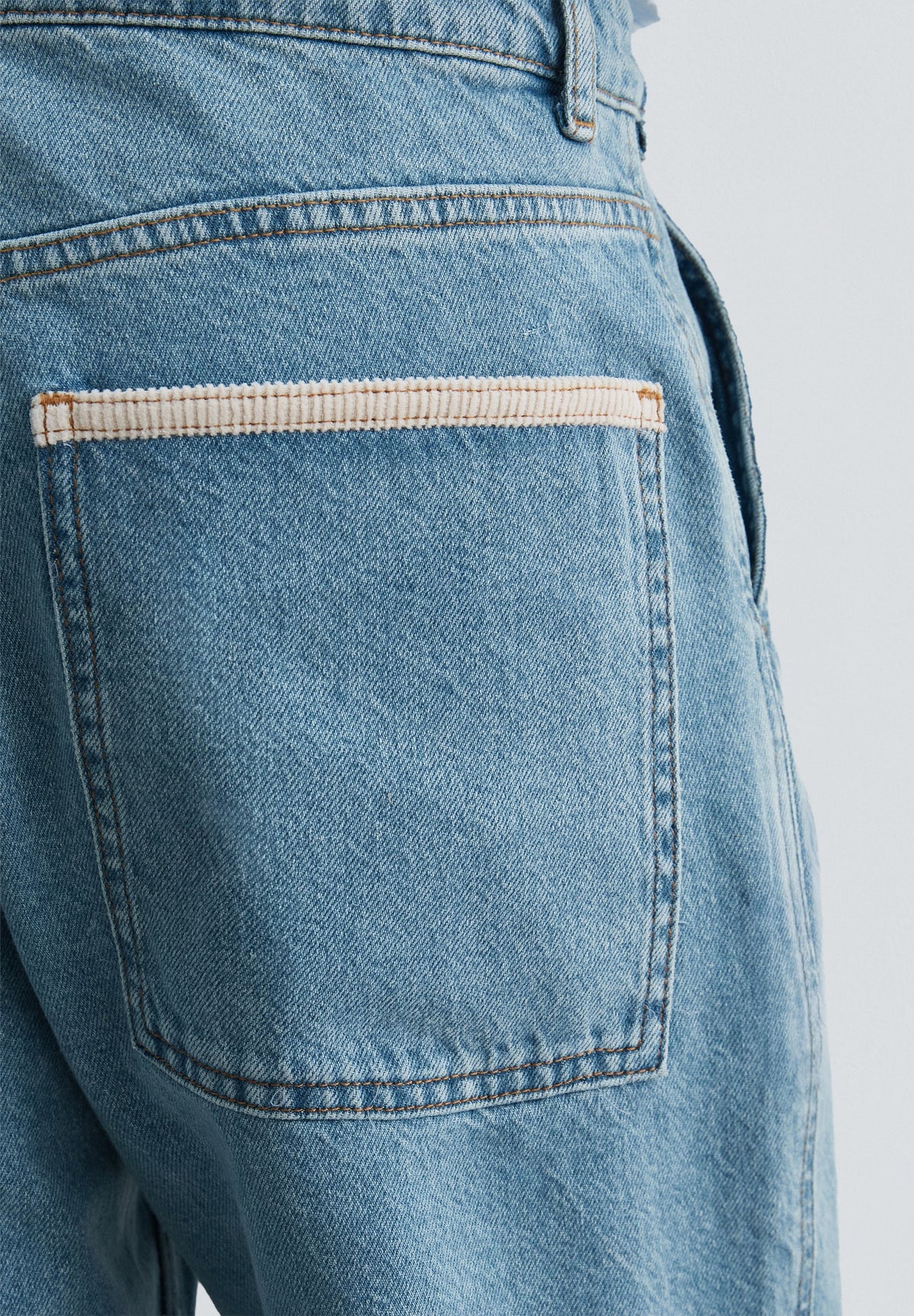 SCNORSCA REGULAR JEANS
