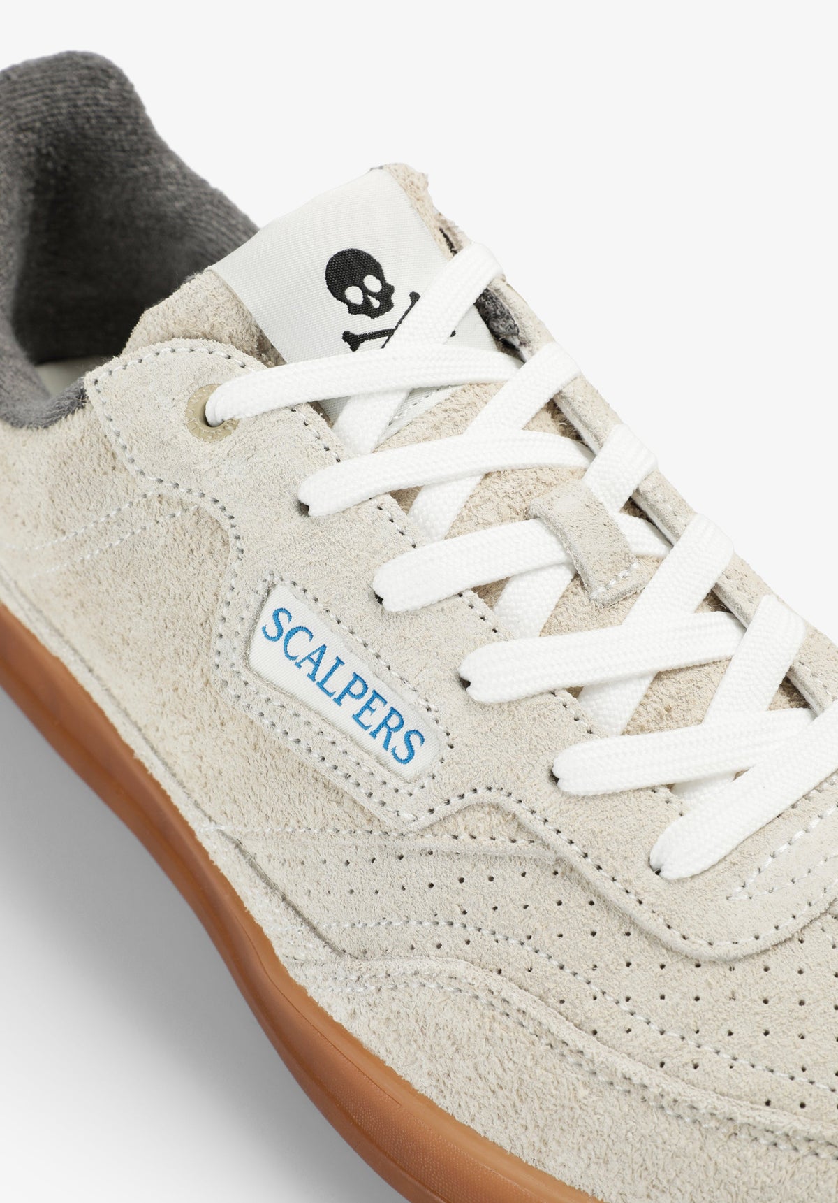 RETRO SUEDE SNEAKERS