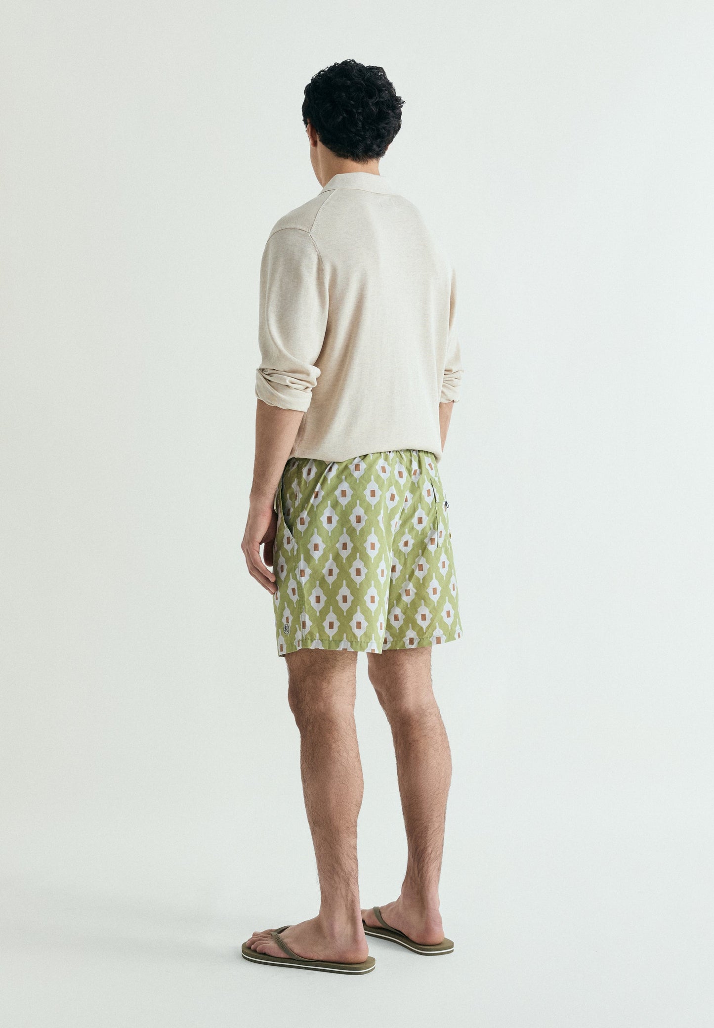 GEOMETRIC PRINT SWIMMING TRUNKS