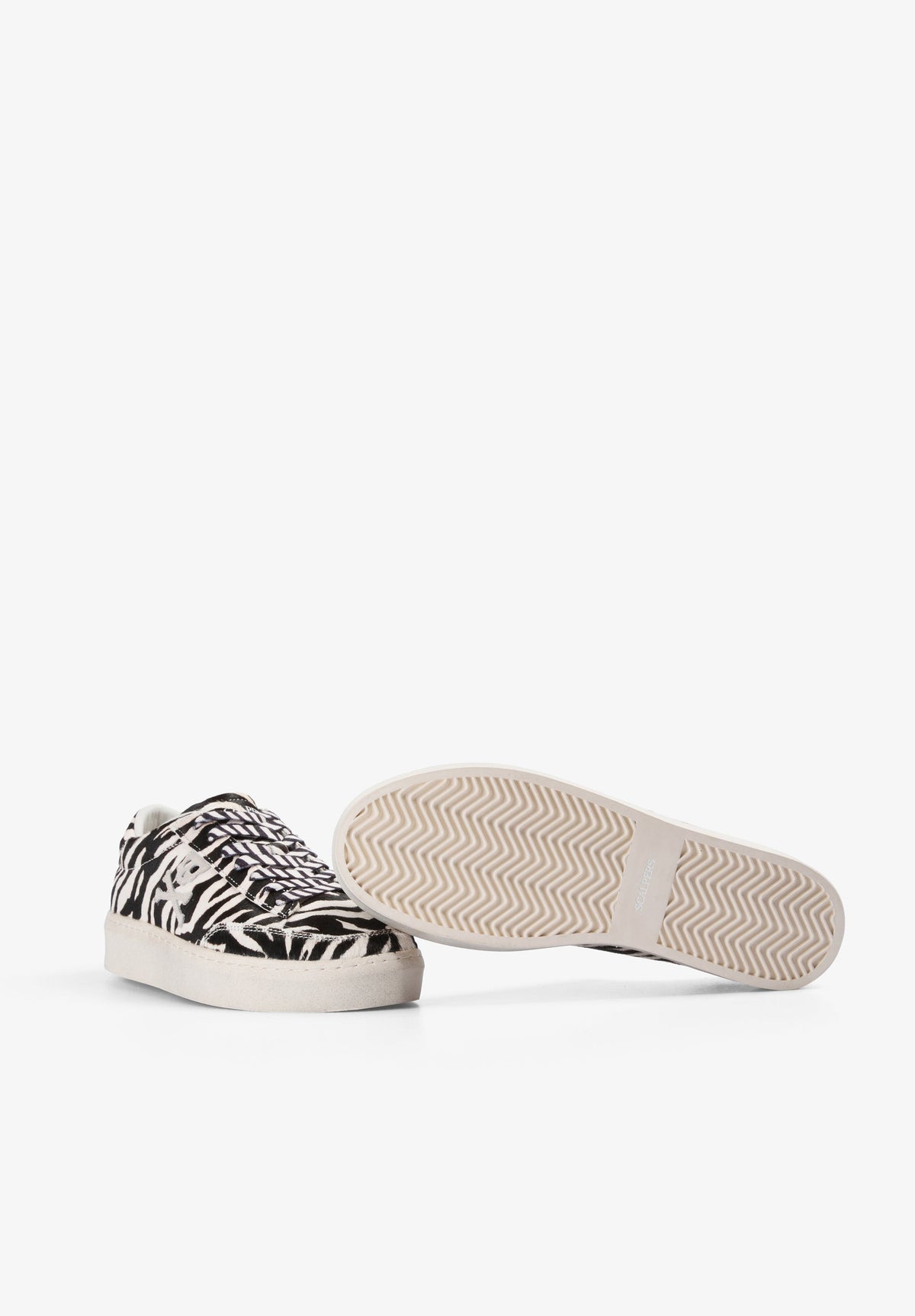ANIMAL PRINT SNEAKERS