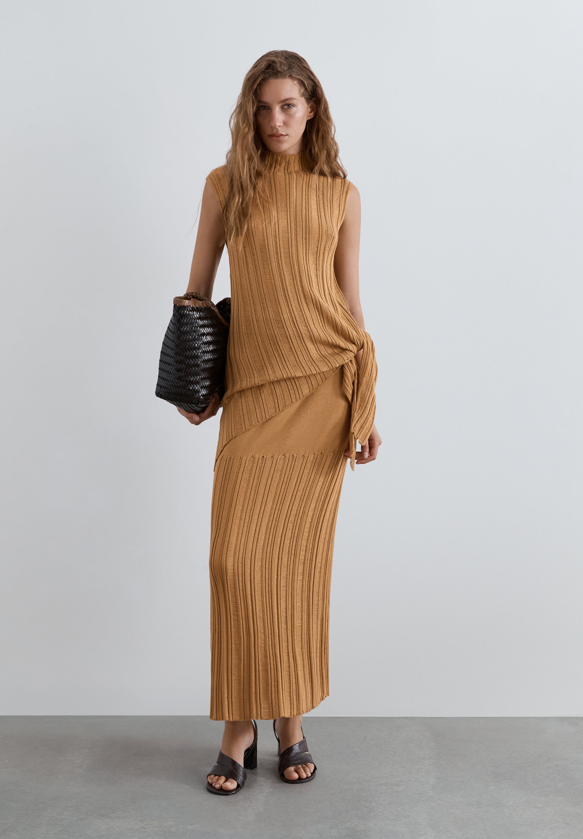 SCBROKEN KNIT SKIRT