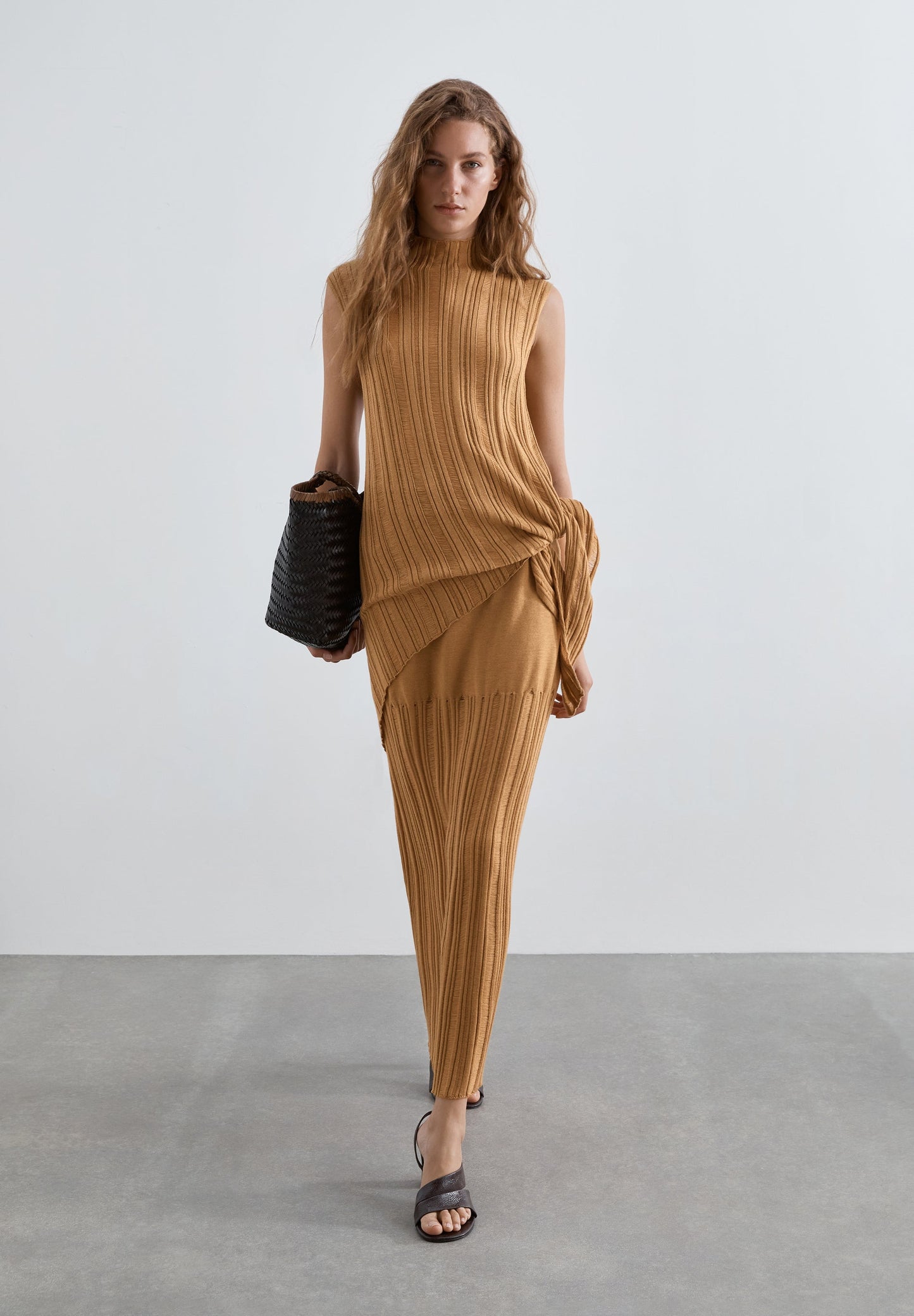SCBROKEN KNIT SKIRT