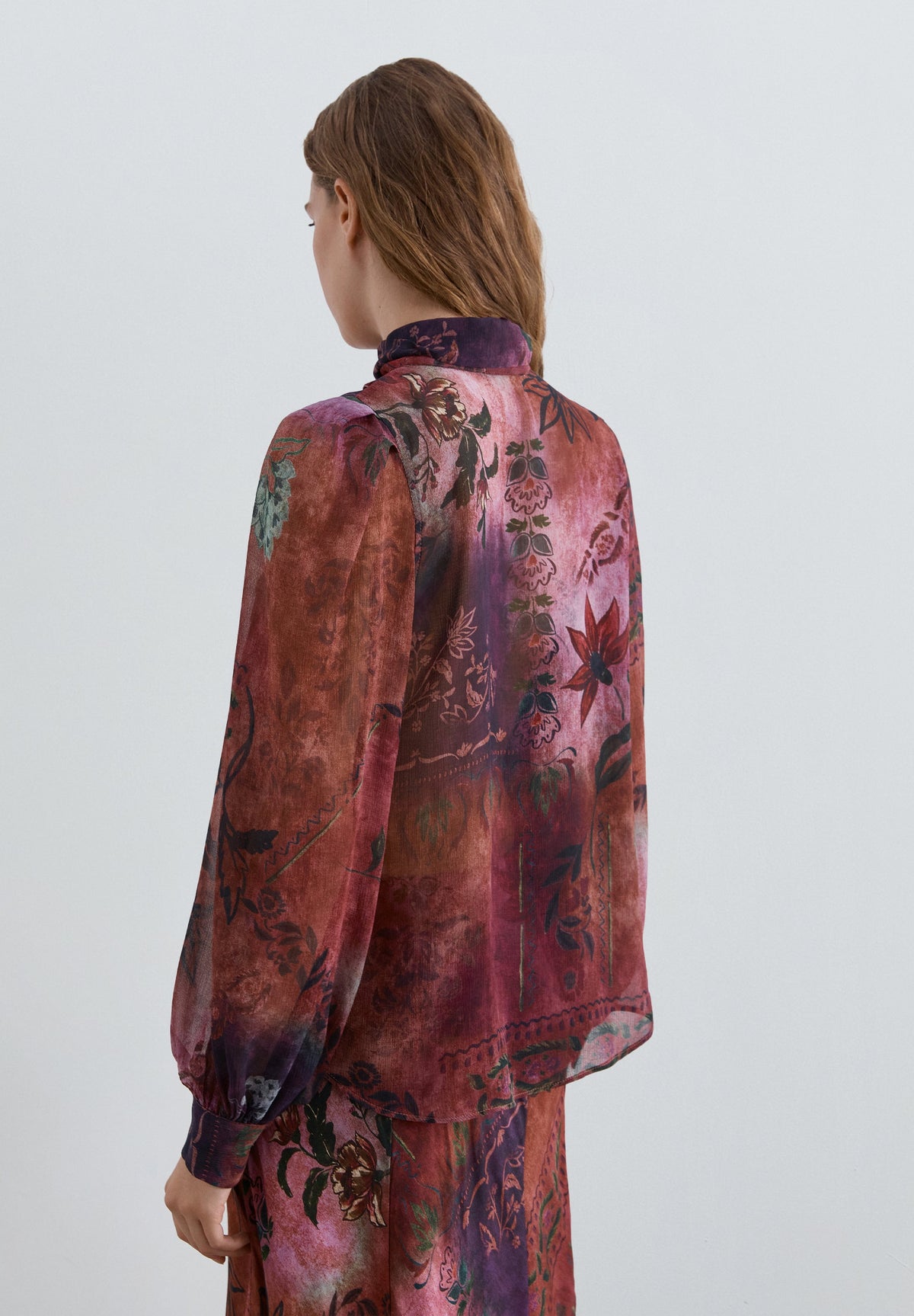 SCPATCH PRINT BLOUSE