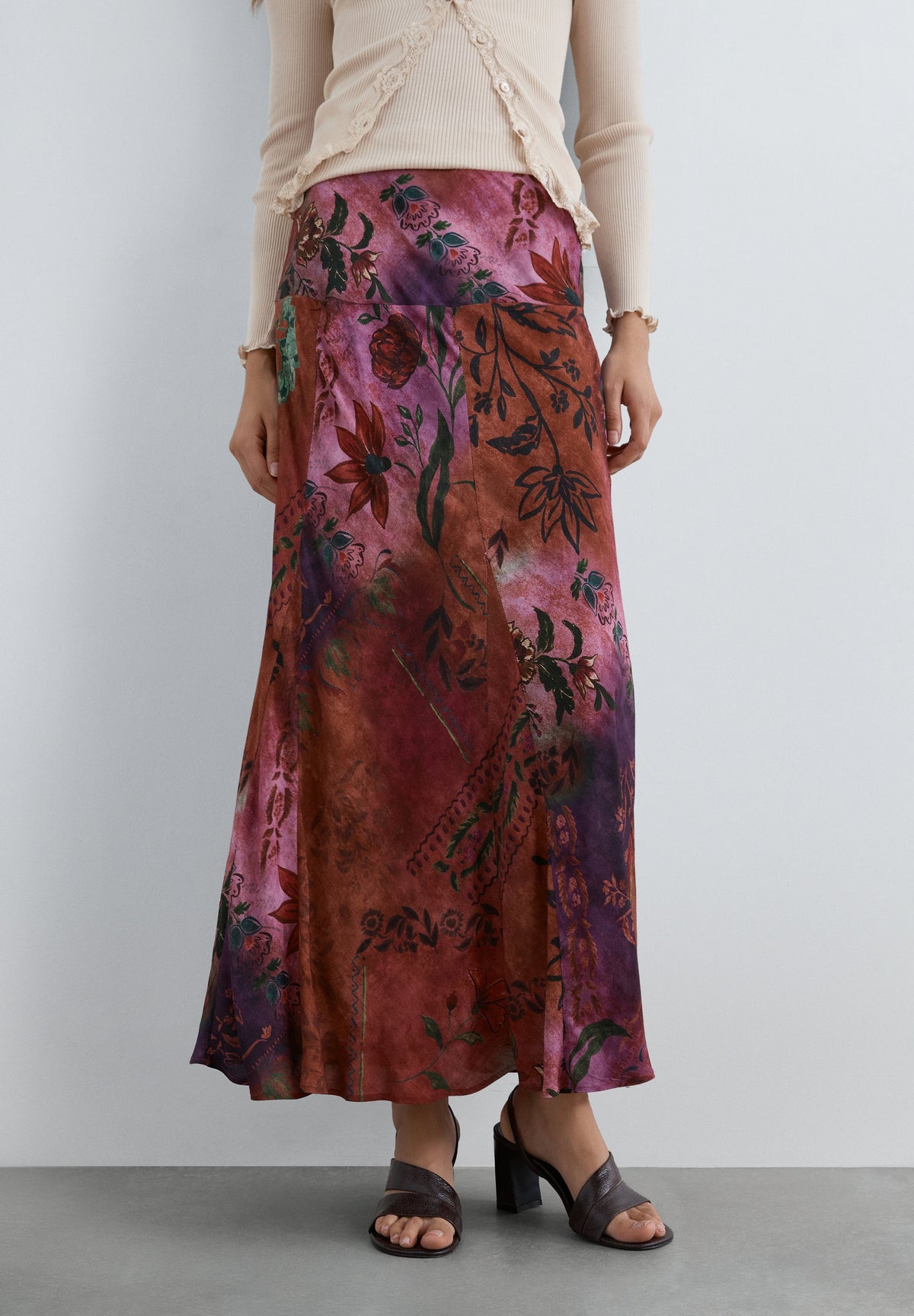 SCPATCH PRINT SKIRT