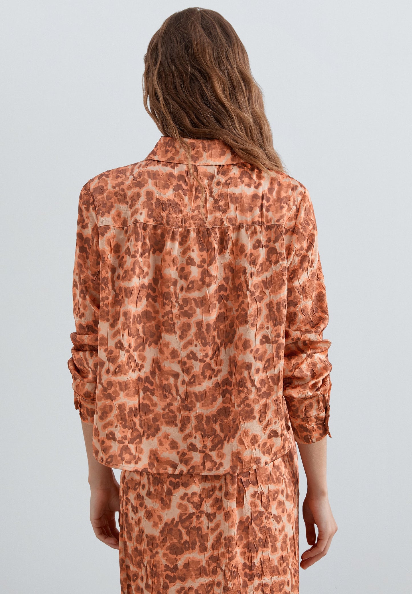 SCSIRTEX LEO PRINT SHIRT
