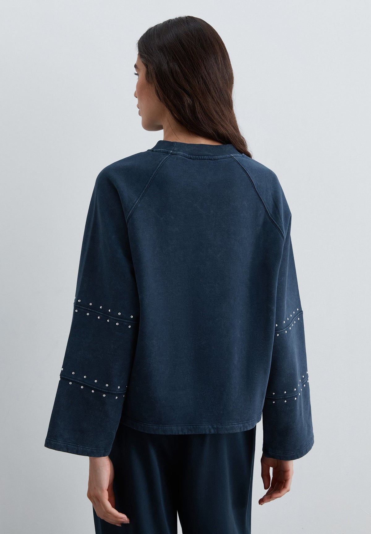 SCMARBLE STUDS CORPORATE SWEATER