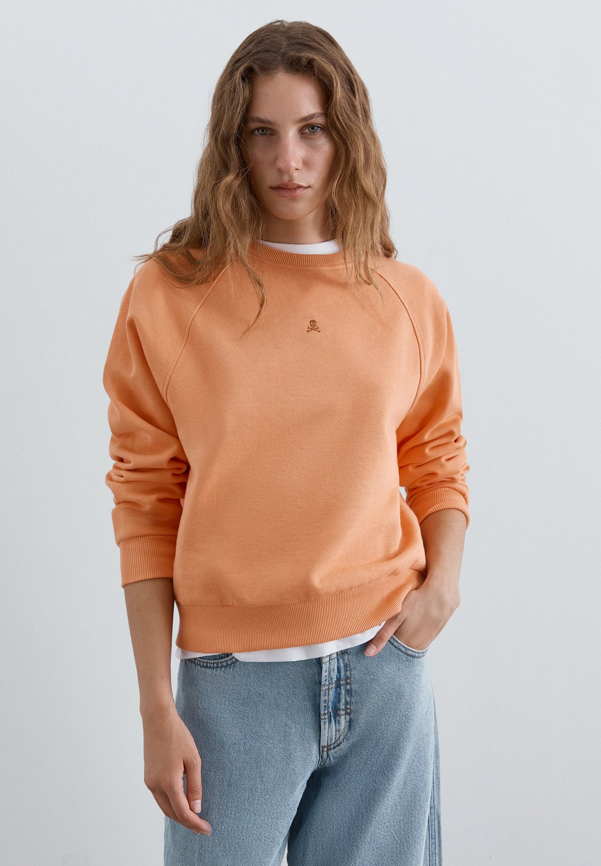 SCCAVIAR SKULL BACK SWEATER
