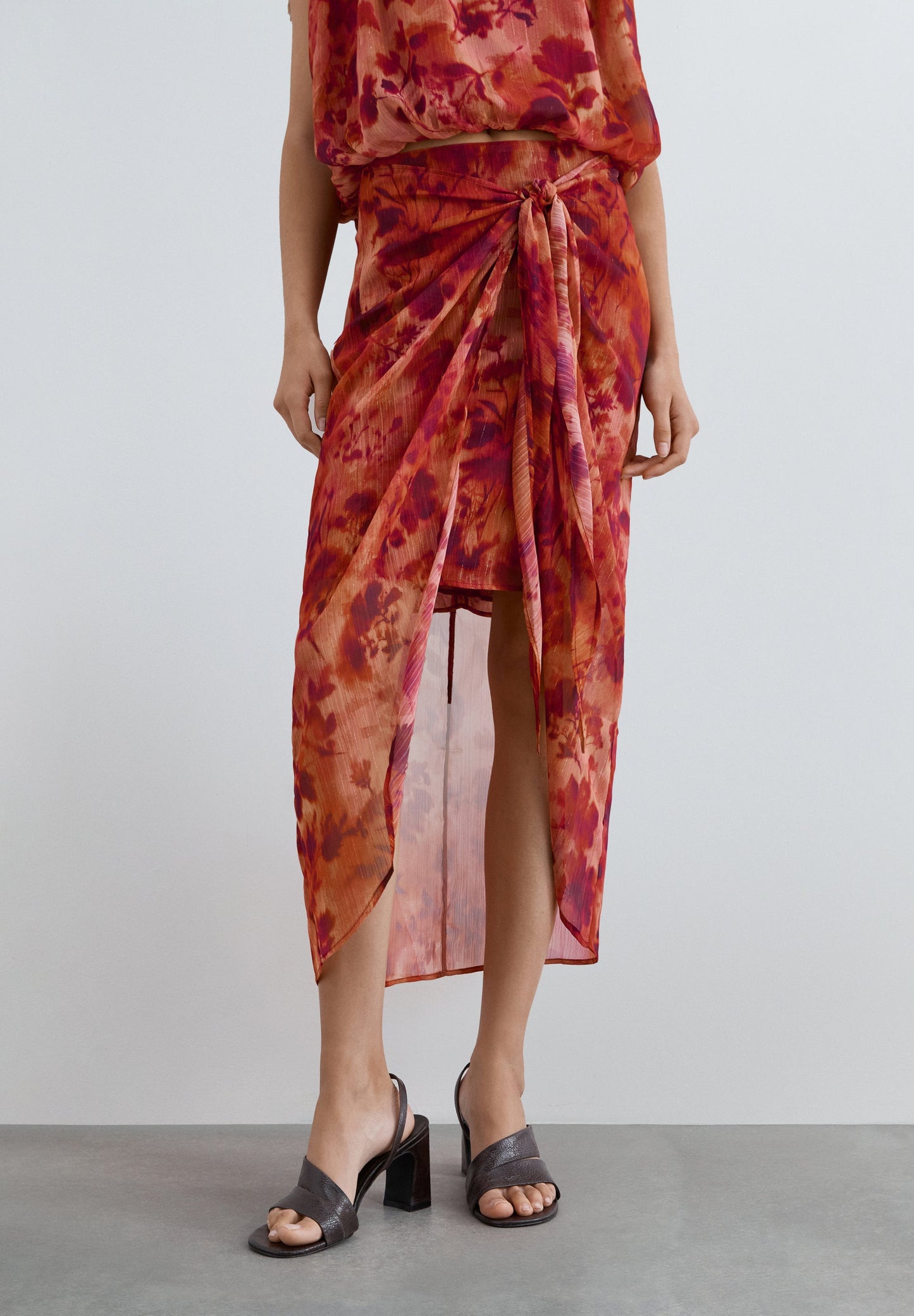 SCRF FLOWER SKIRT