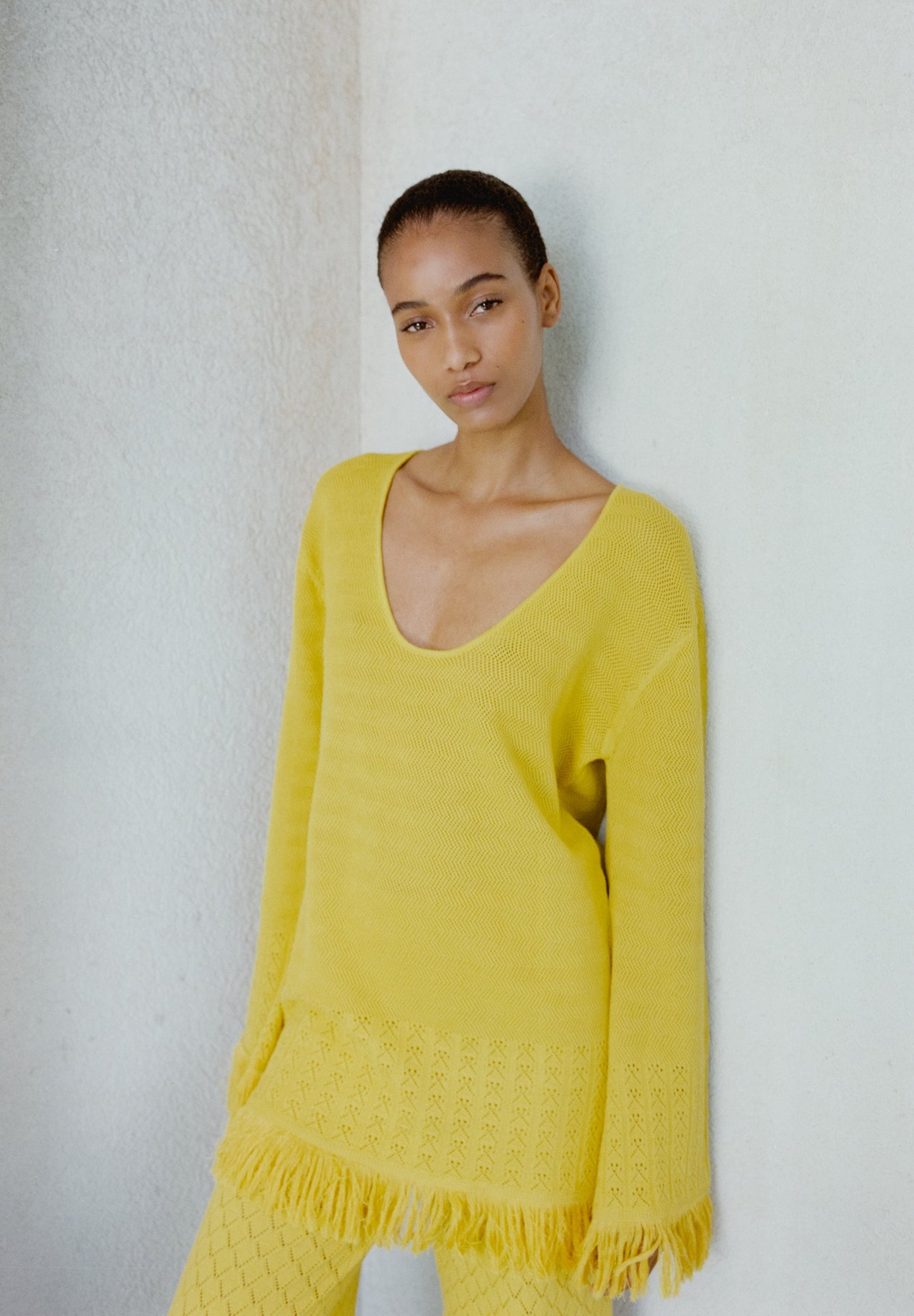 KNIT SWEATER WITH FRINGE