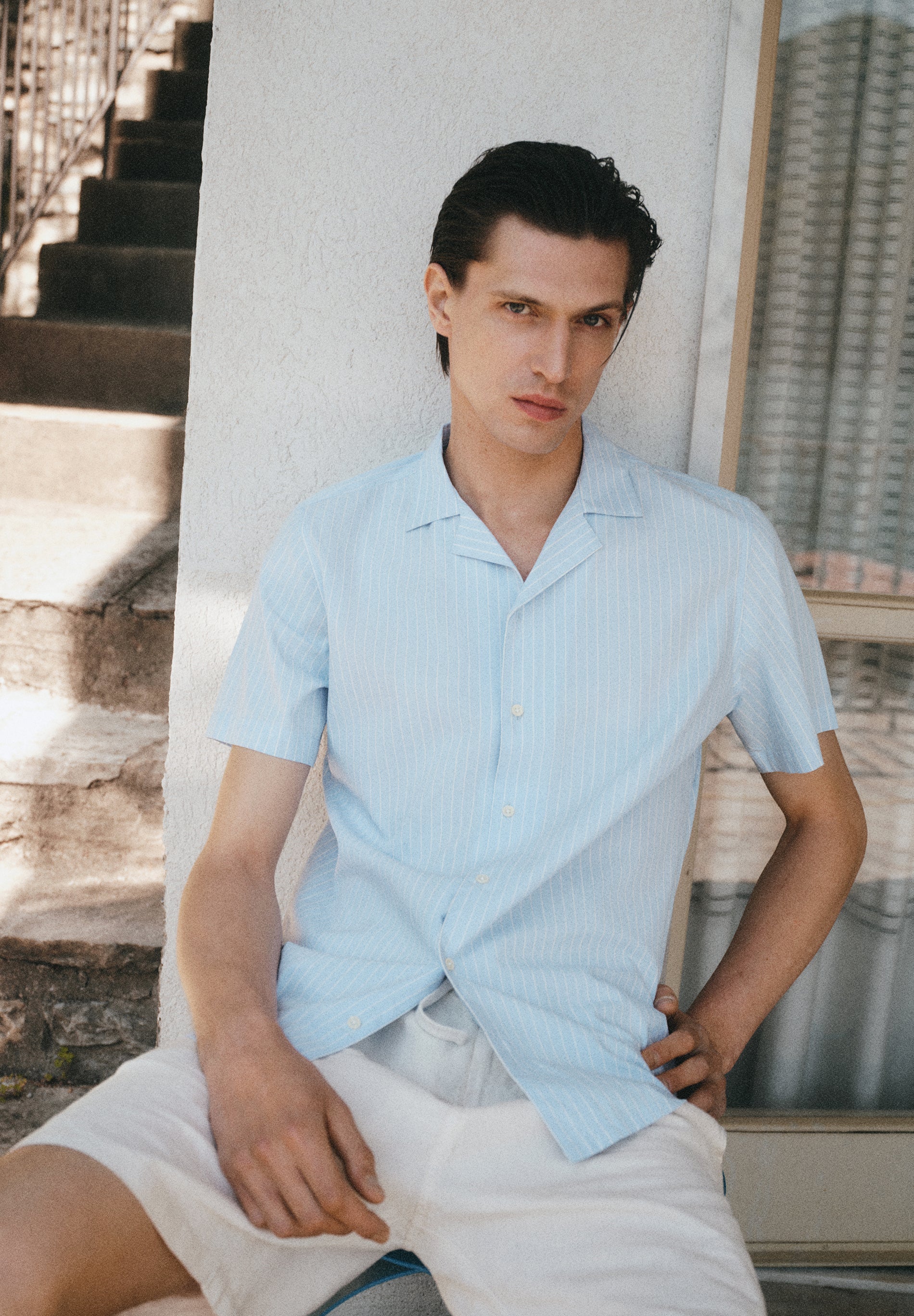 SHORT SLEEVE STRIPED SHIRT