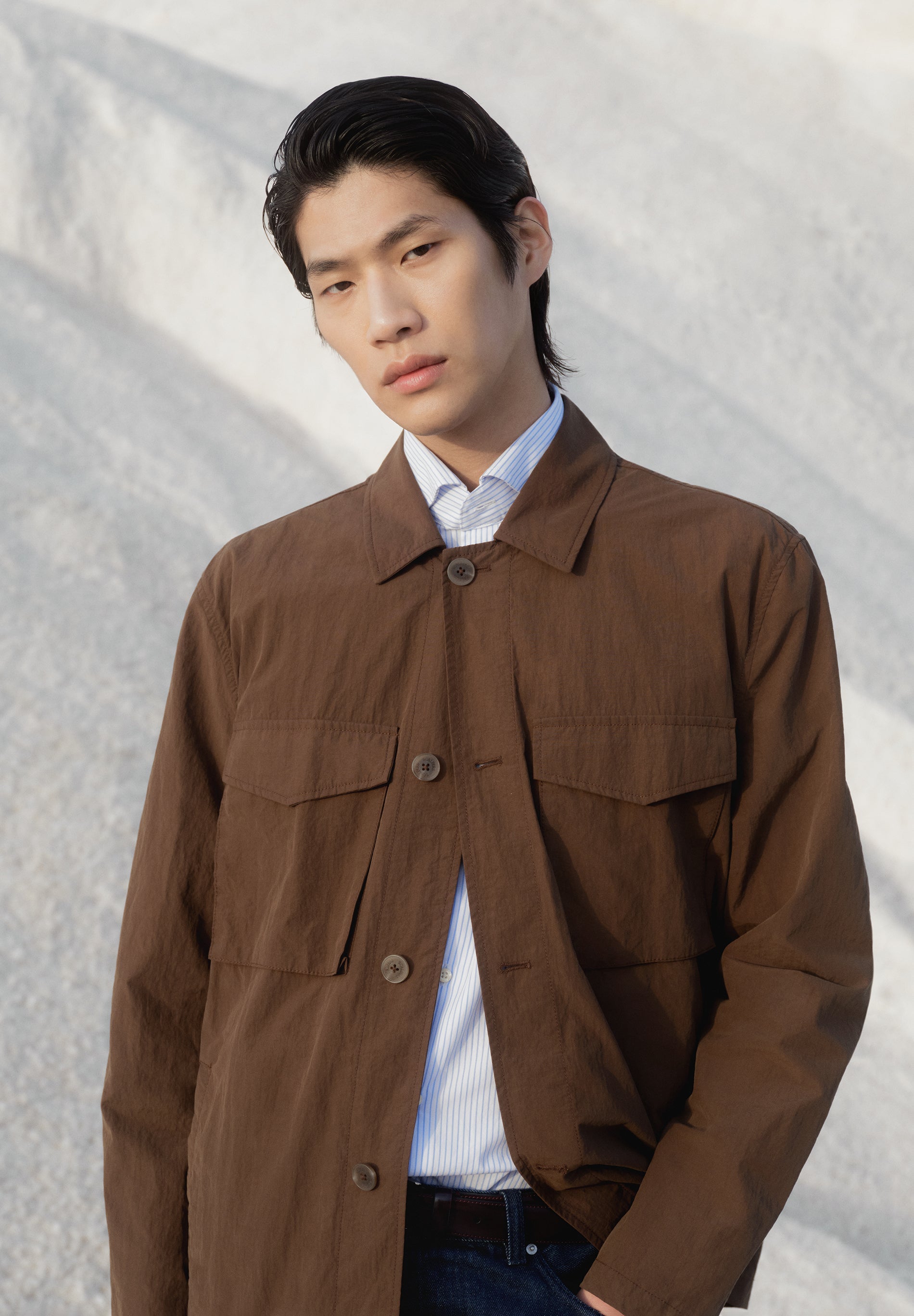 LIGHTWEIGHT OVERSHIRT