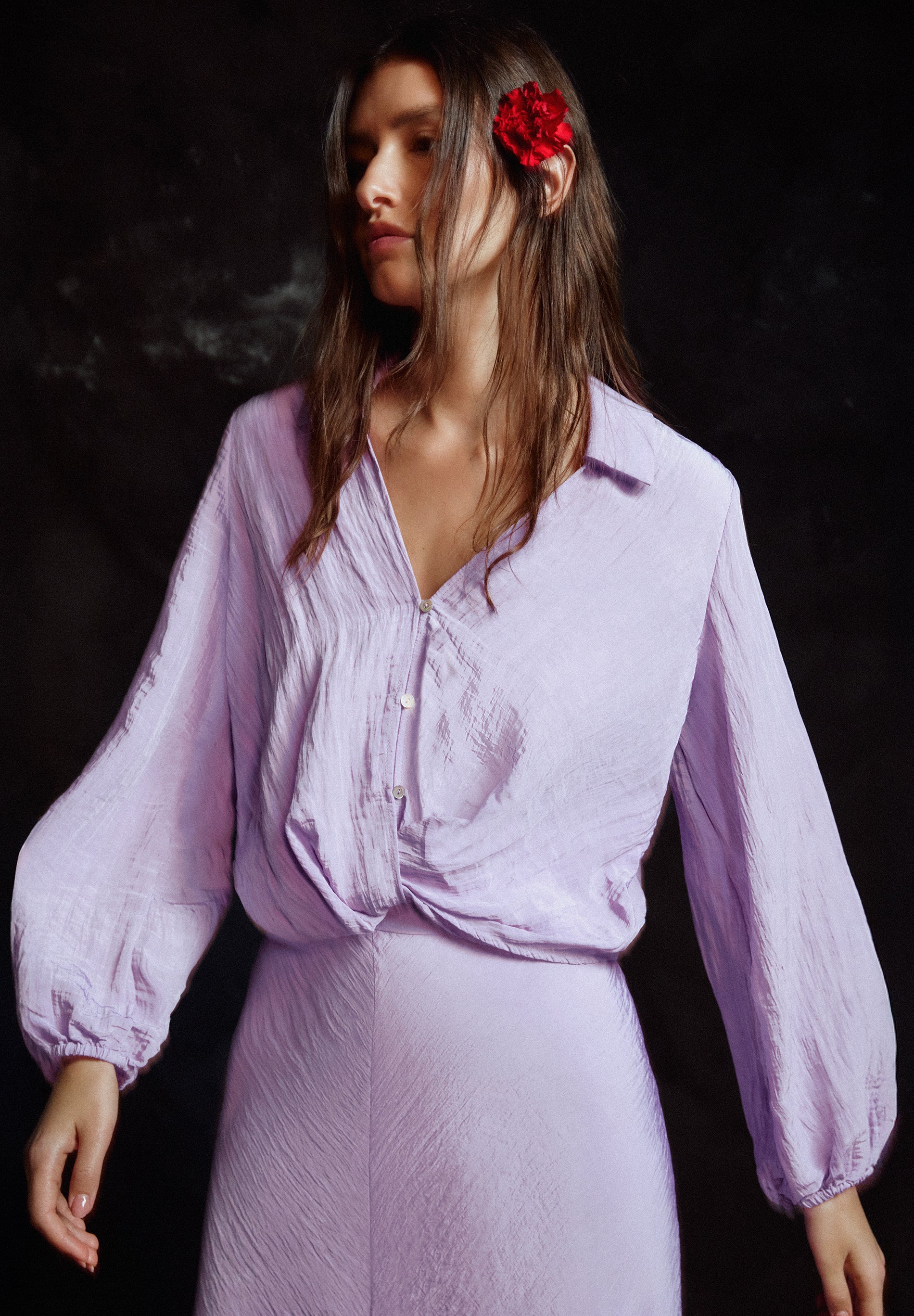 FLOWING BLOUSE WITH CRISS-CROS DETAIL