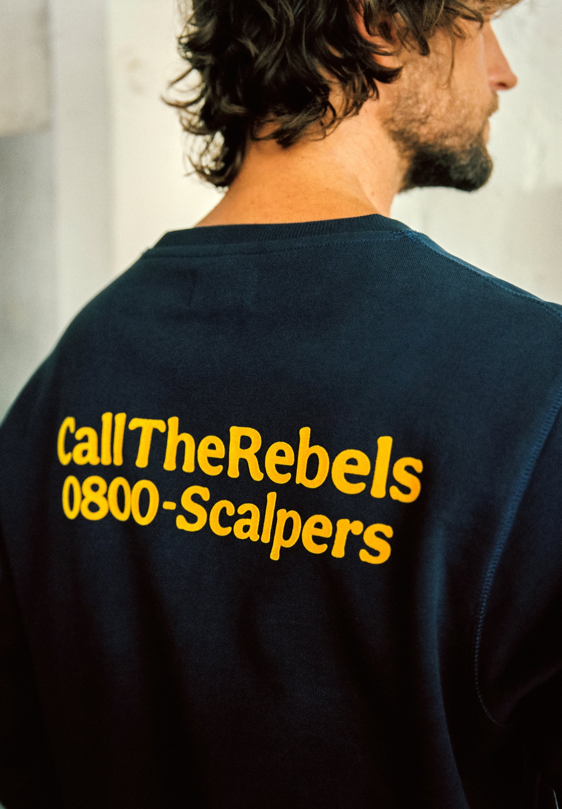 SWEATSHIRT WITH RAISED LOGO