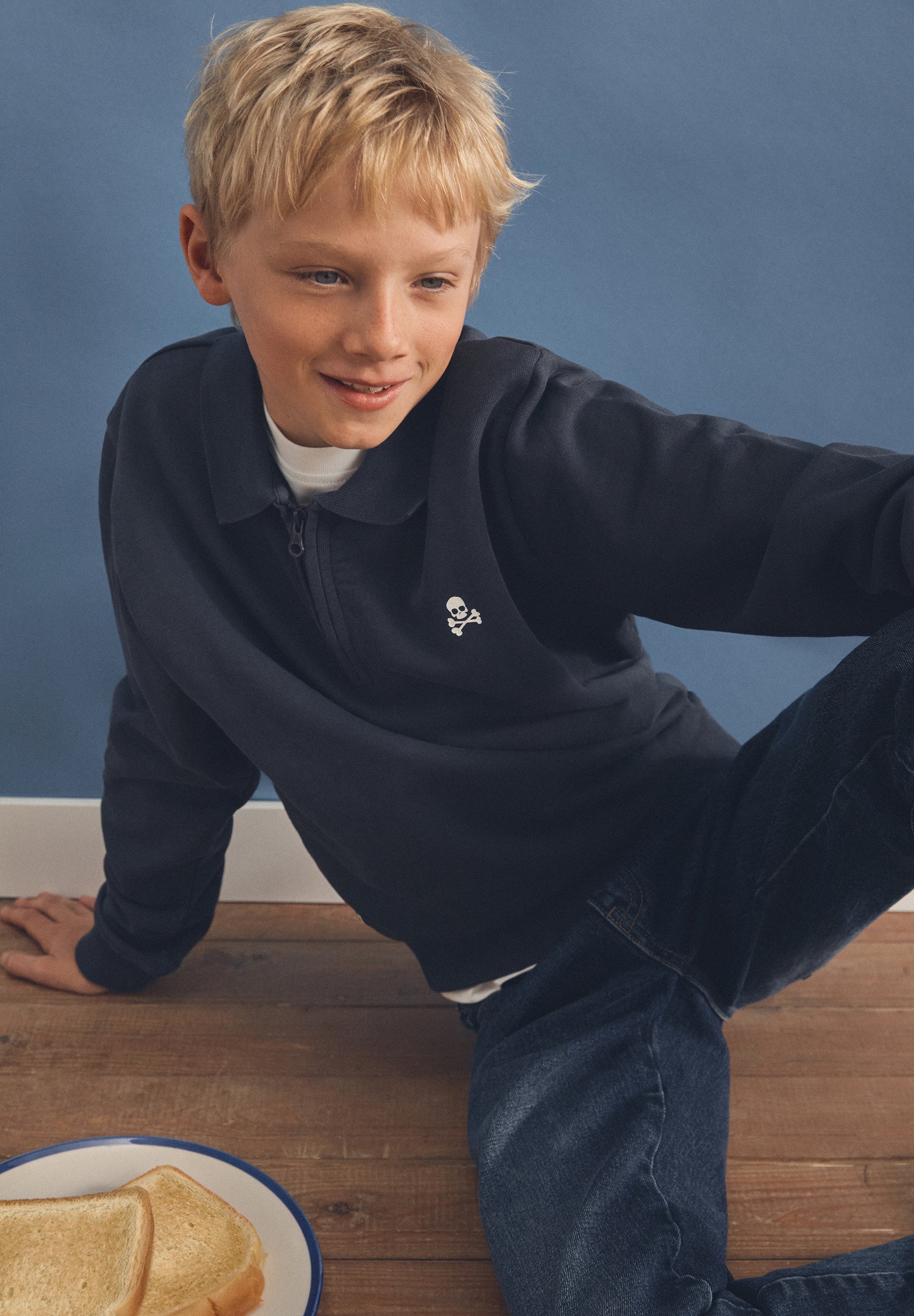 HALF-ZIP SWEATSHIRT WITH BACK PRINT