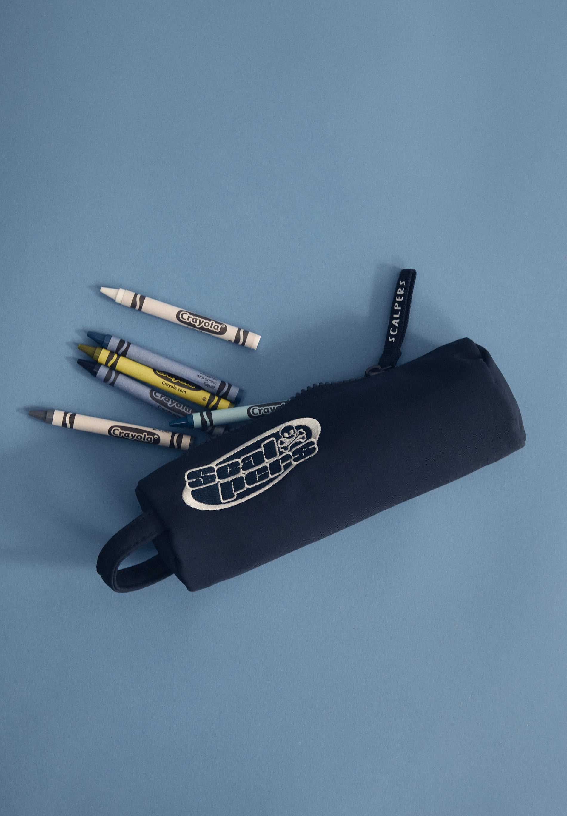 RIPSTOP CASE WITH EMBROIDERED LOGO