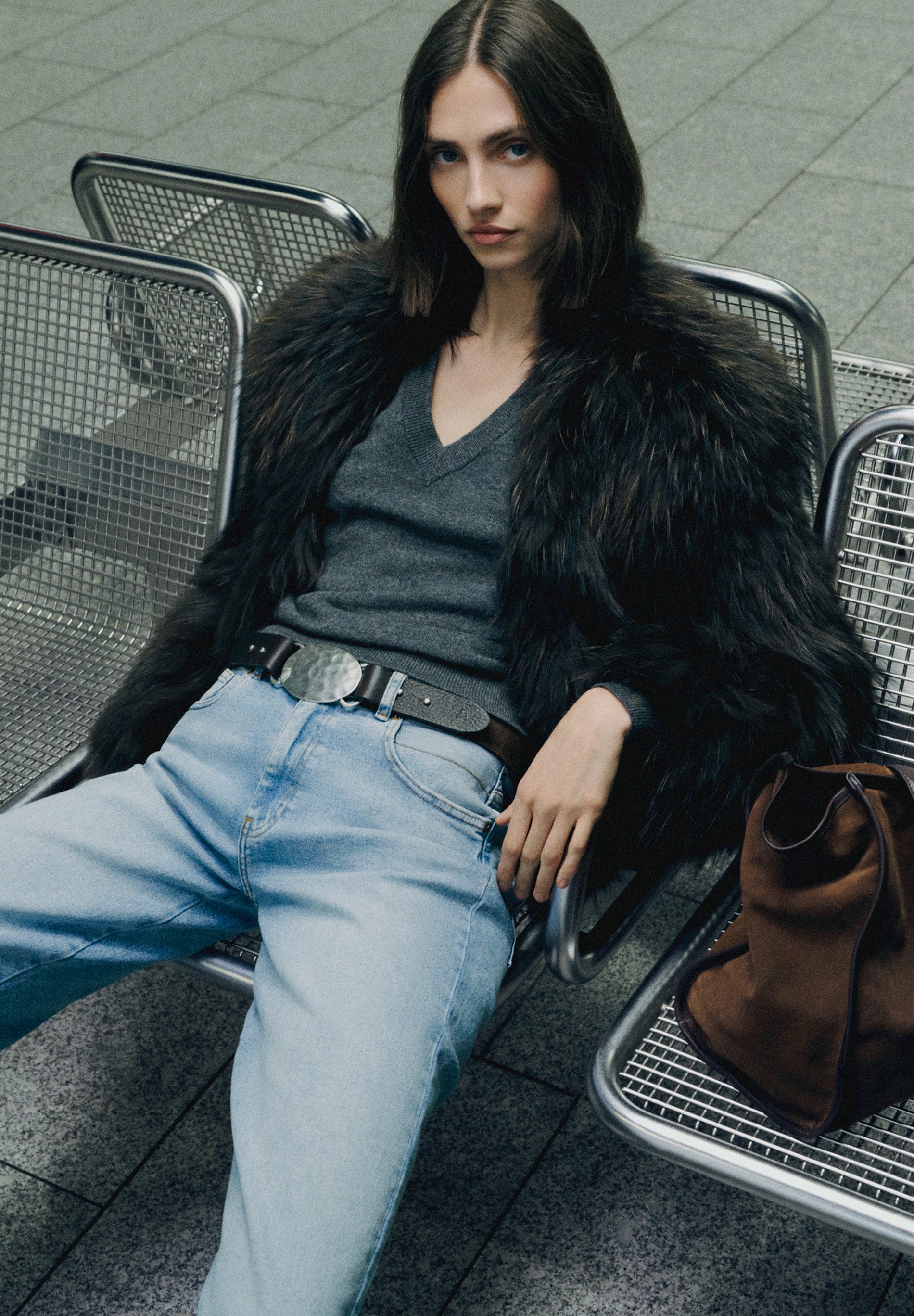 SWEATER WITH PUFFED SLEEVES