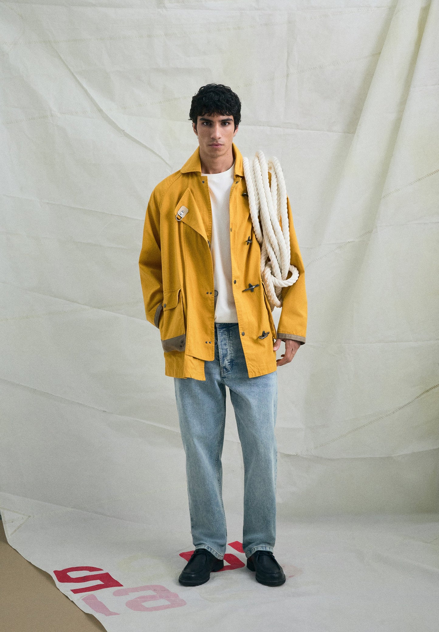 OVERSIZE JACKET WITH TOGGLES