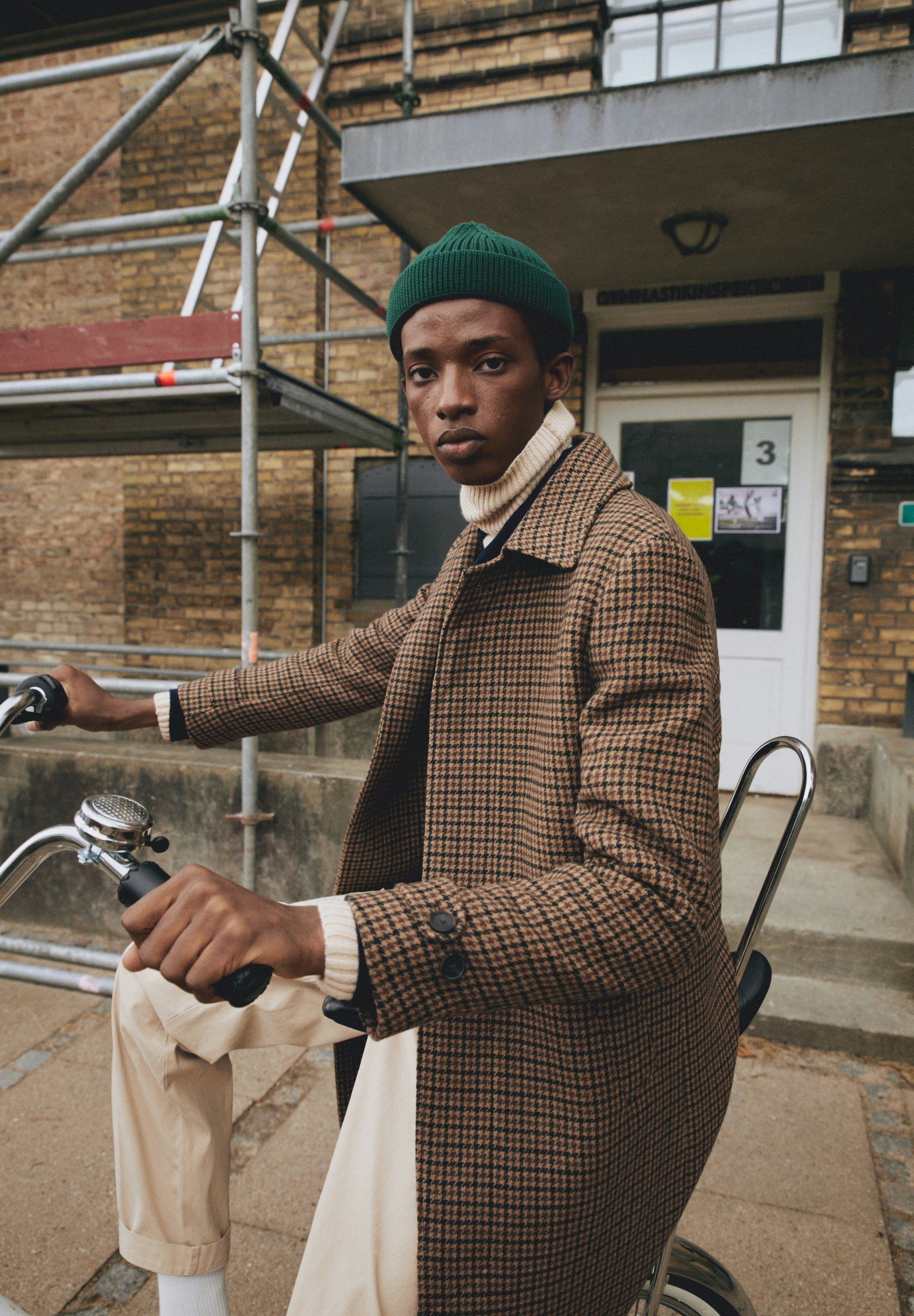 CLASSIC HOUNDSTOOTH COAT