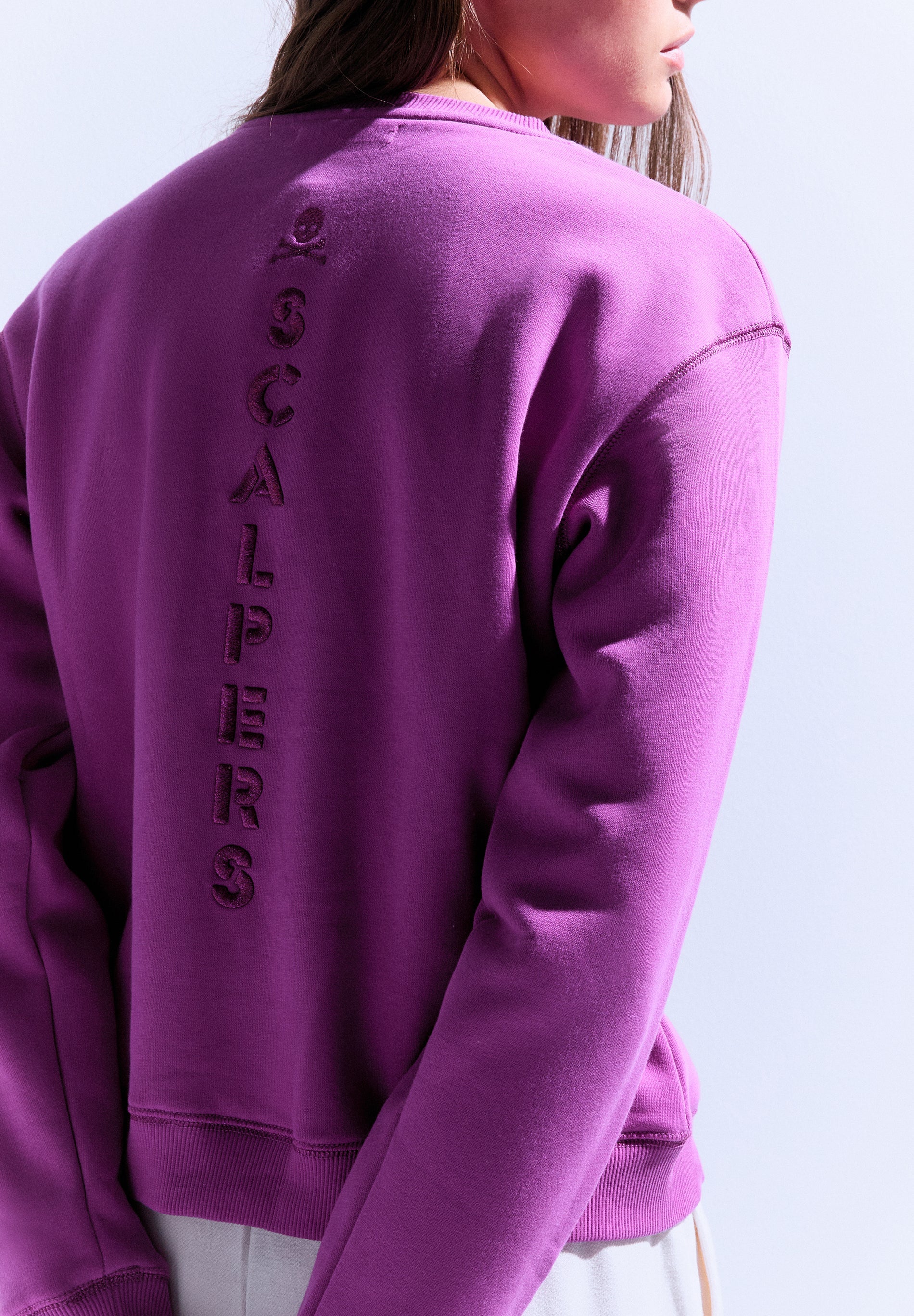 EMBROIDERED SWEATSHIRT WITH LOGO ON THE BACK