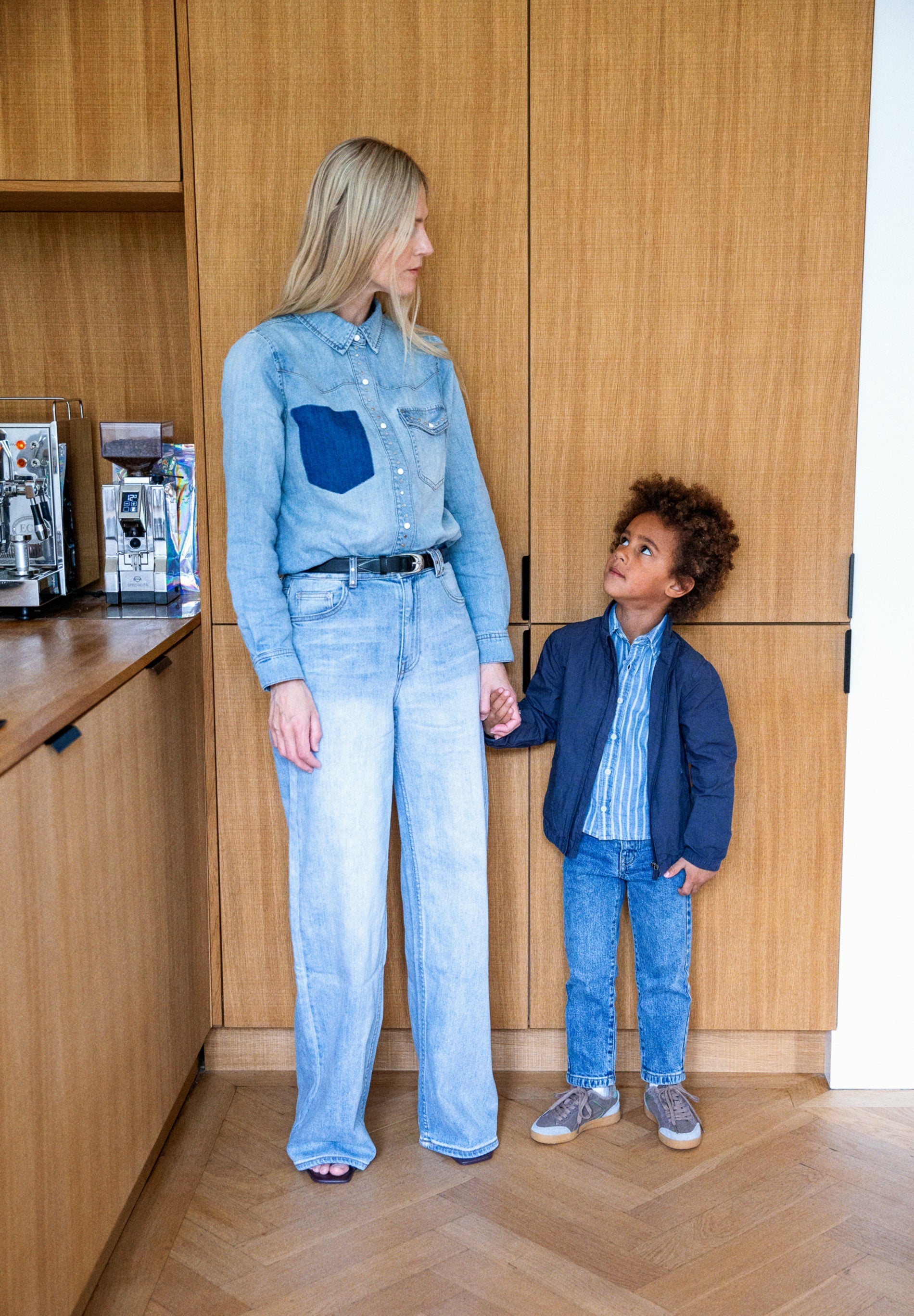 DENIM SHIRT WITH CONTRAST POCKET