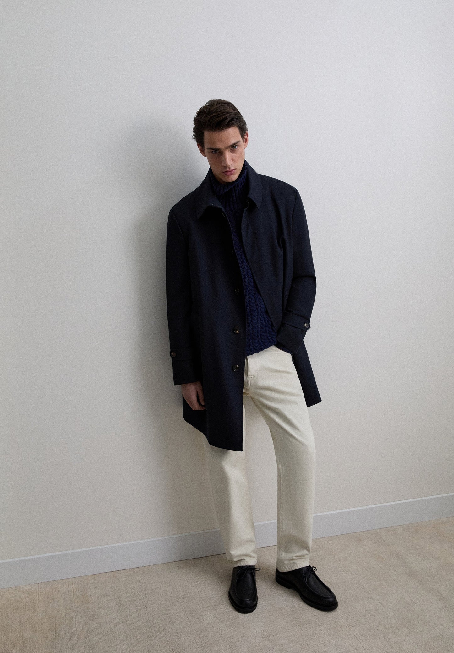 100% LEATHER TRENCH COAT