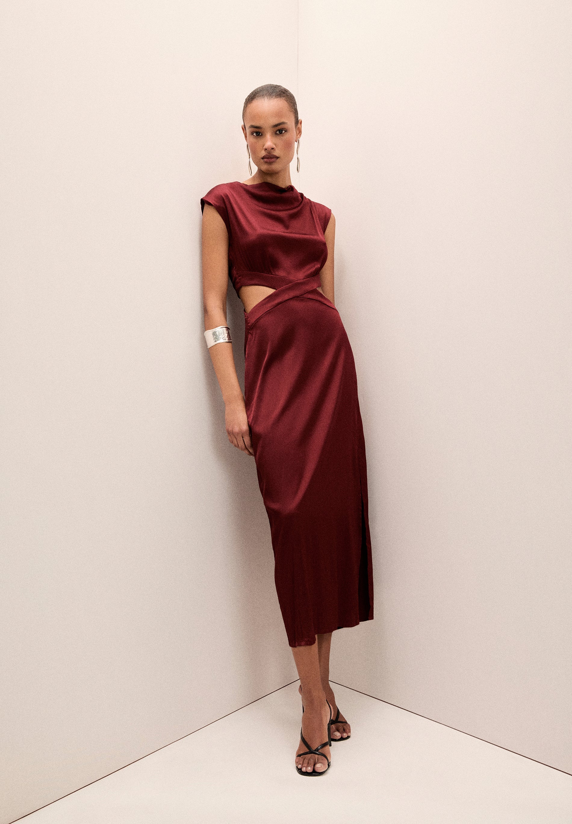 SCSIDEOPEN DRESS