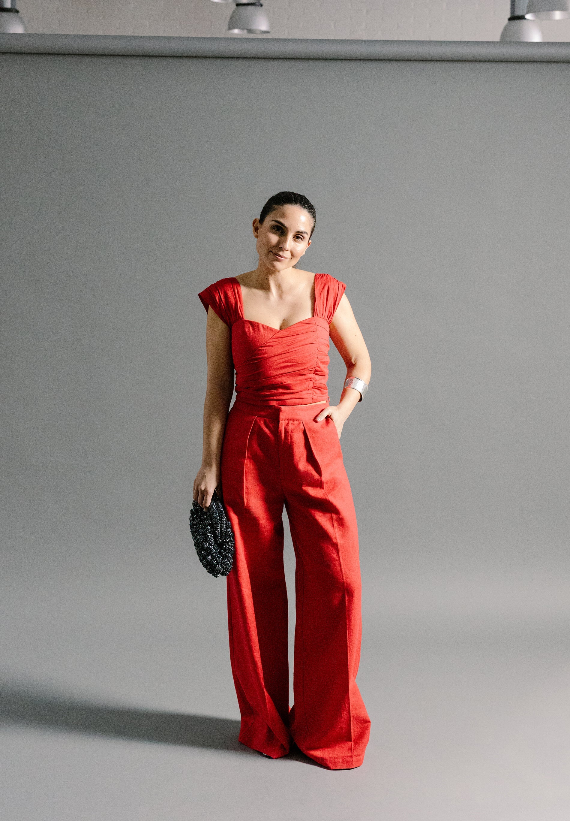 DRAPPED LINEN PANT
