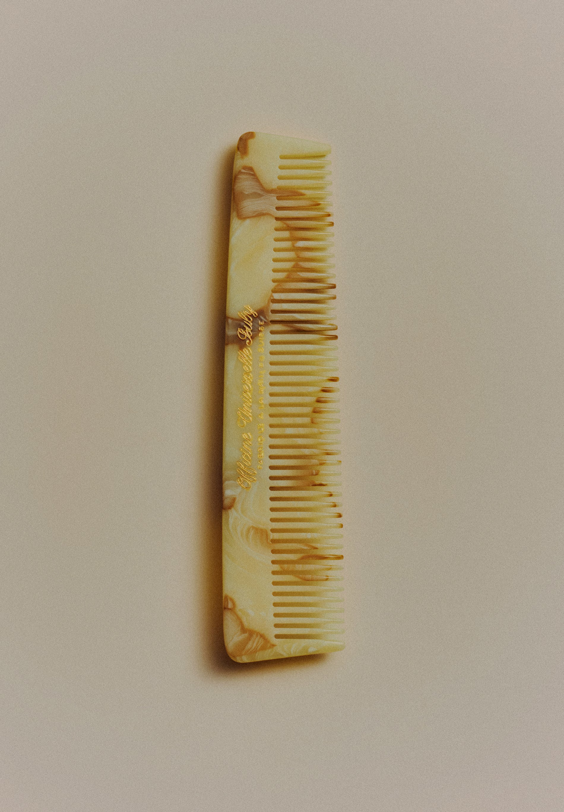 CONTRAST COLLAR SHIRT