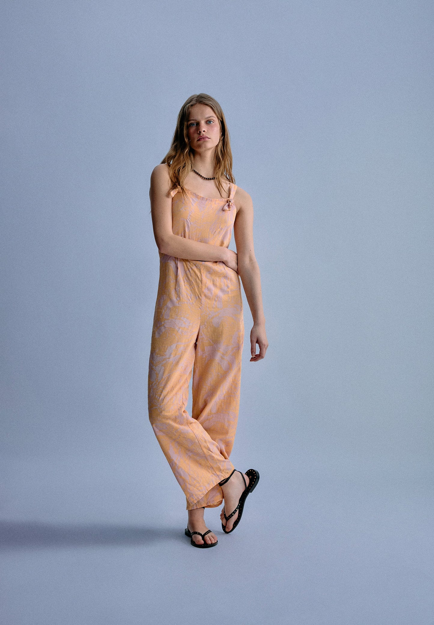 PRINTED JUMPSUIT WITH DARTS