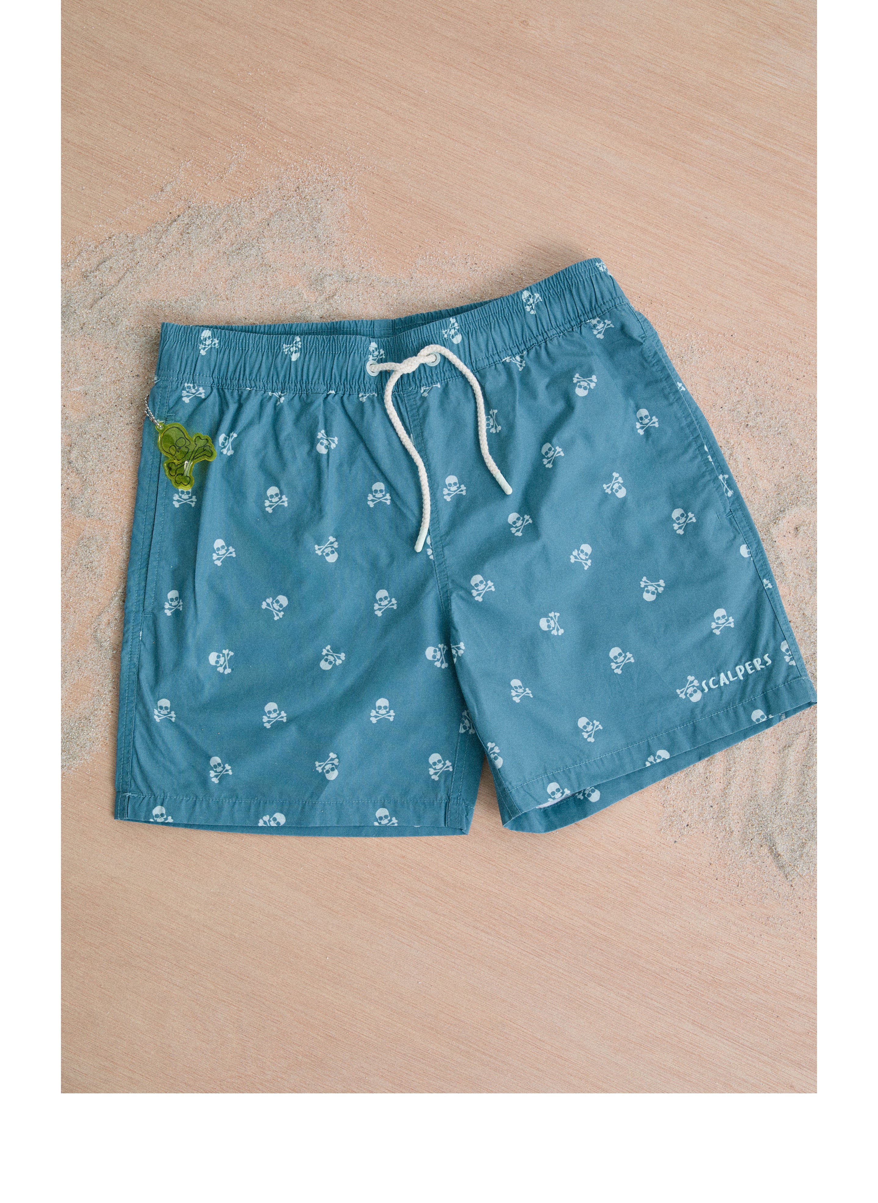 des_170426_teen ss26_07