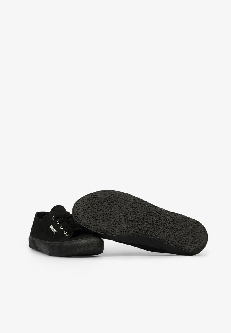 LOW CANVAS SNEAKERS